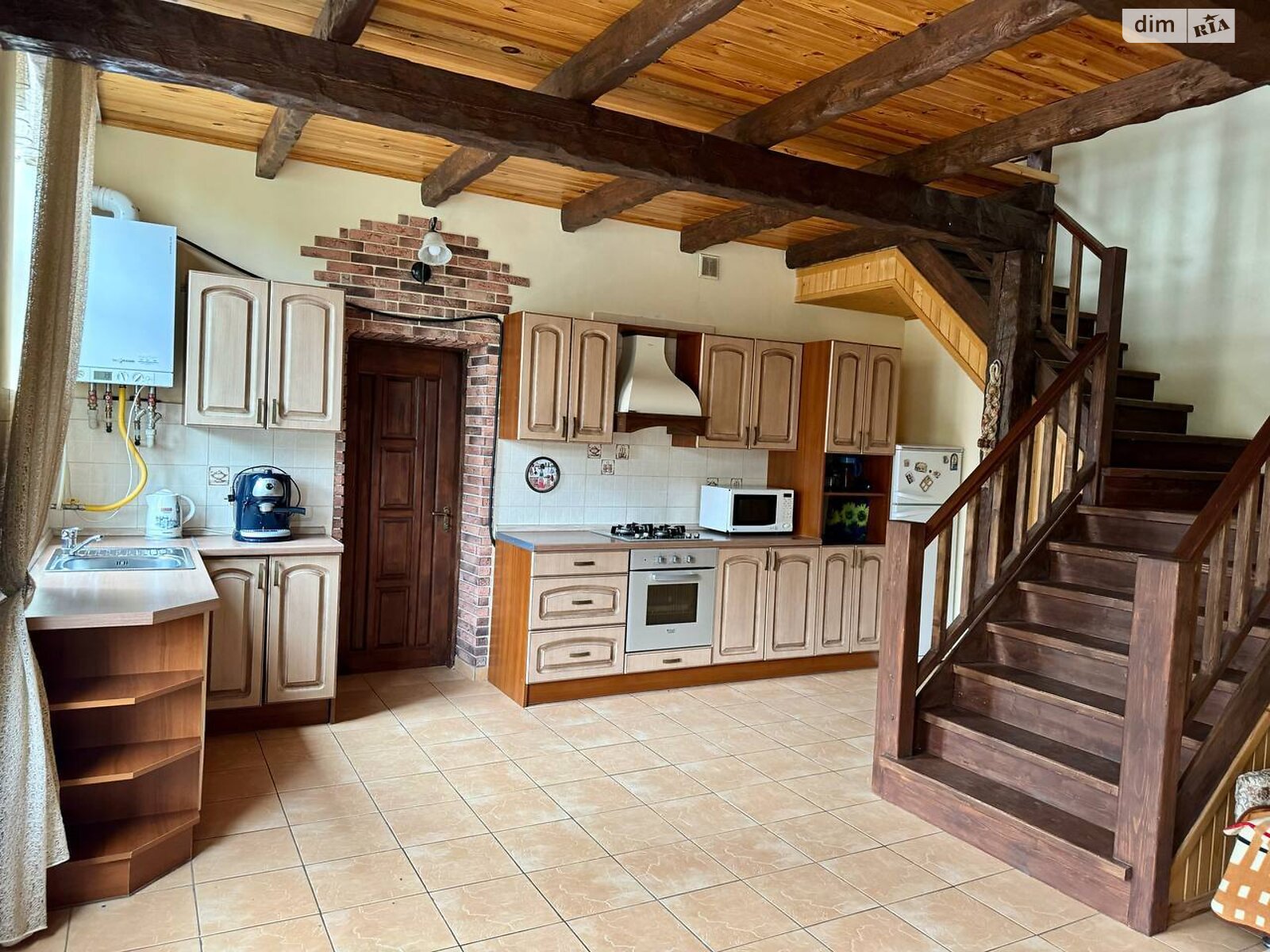 двоповерховий будинок з балконом, 209.3 кв. м, цегла. Продаж у Перемозі фото 1 двоповерховий будинок з балконом, 209.3 кв. м, цегла. Продаж у Перемозі фото 1