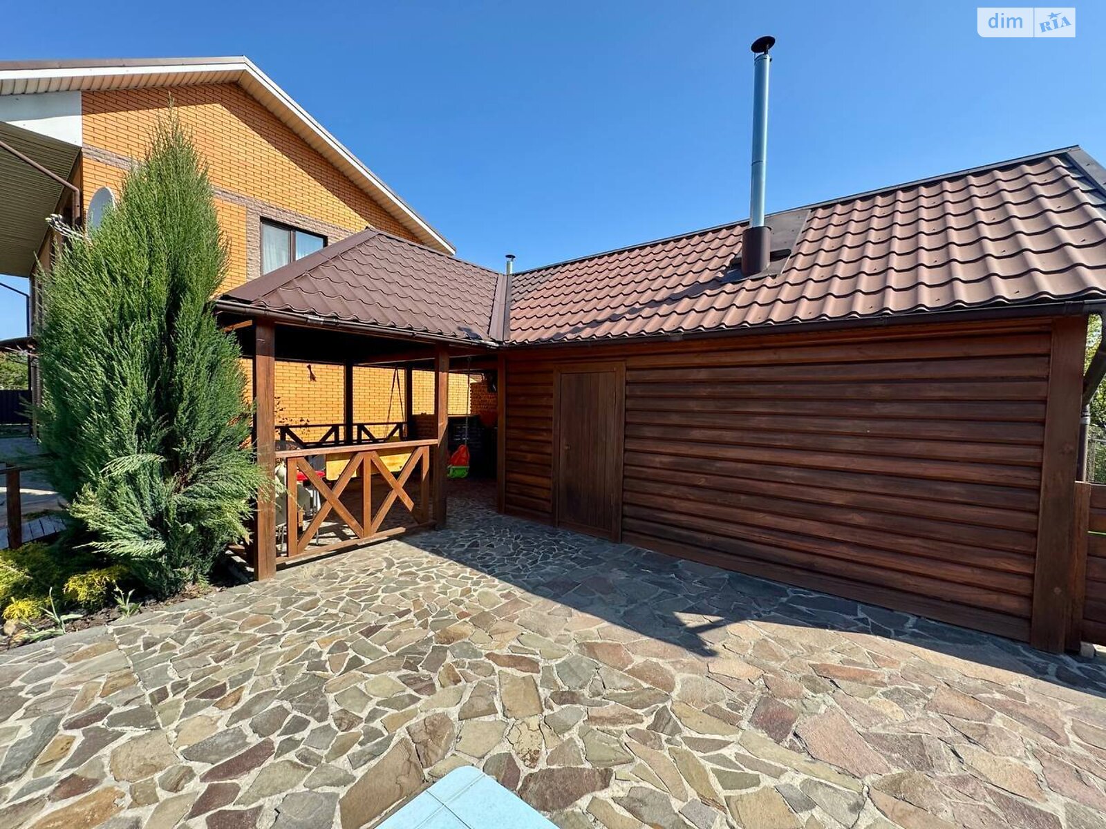двоповерховий будинок з балконом, 209.3 кв. м, цегла. Продаж у Перемозі фото 1 двоповерховий будинок з балконом, 209.3 кв. м, цегла. Продаж у Перемозі фото 1