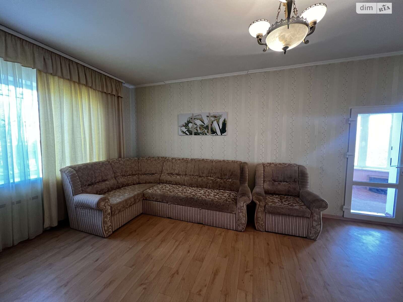 двухэтажный дом с балконом, 182.7 кв. м, кирпич. Продажа в Перемоге фото 1 двухэтажный дом с балконом, 182.7 кв. м, кирпич. Продажа в Перемоге фото 1