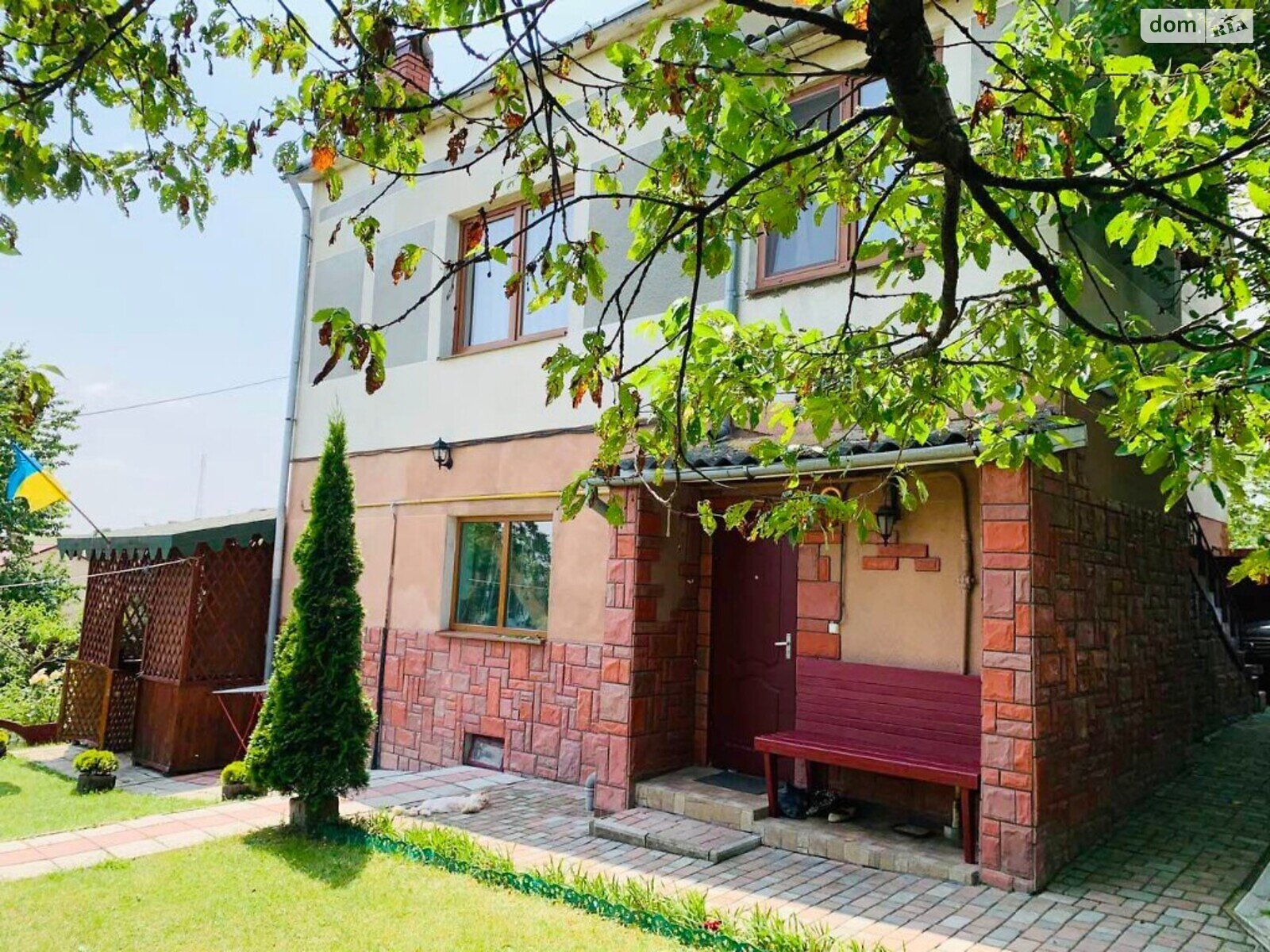 двухэтажный дом с ремонтом, 220 кв. м, кирпич. Продажа в Перемышлянах район Перемышляны фото 1 двухэтажный дом с ремонтом, 220 кв. м, кирпич. Продажа в Перемышлянах район Перемышляны фото 1