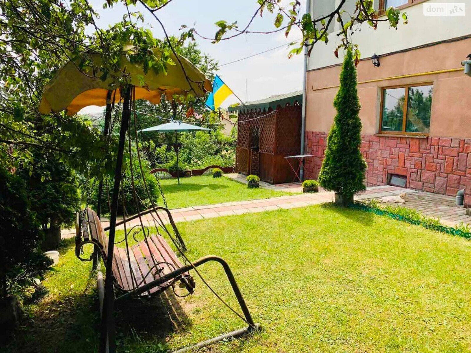 двухэтажный дом с ремонтом, 220 кв. м, кирпич. Продажа в Перемышлянах район Перемышляны фото 1 двухэтажный дом с ремонтом, 220 кв. м, кирпич. Продажа в Перемышлянах район Перемышляны фото 1