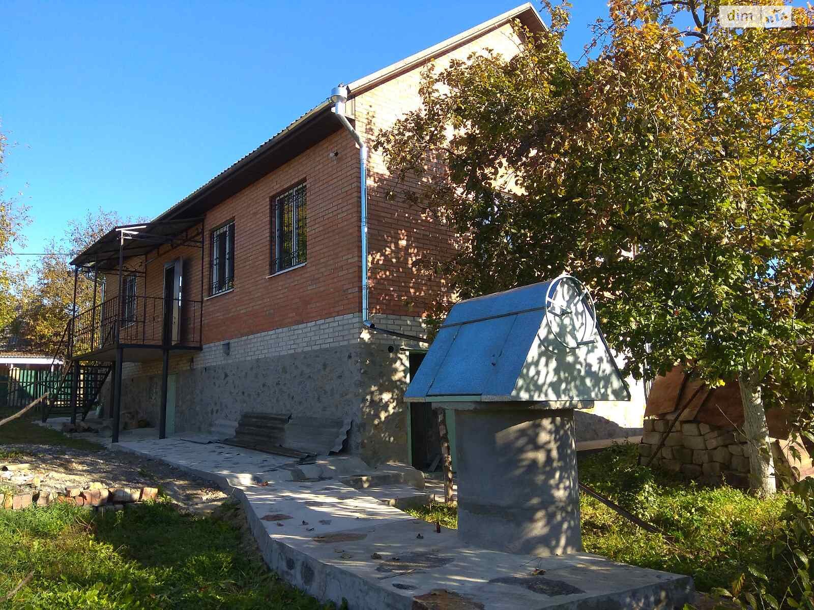 триповерховий будинок з мансардою, 209.2 кв. м, цегла. Продаж у Переорках фото 1 триповерховий будинок з мансардою, 209.2 кв. м, цегла. Продаж у Переорках фото 1