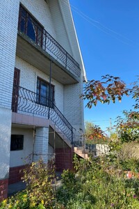 триповерховий будинок з верандою, 212 кв. м, цегла. Продаж у Переяславі фото 2