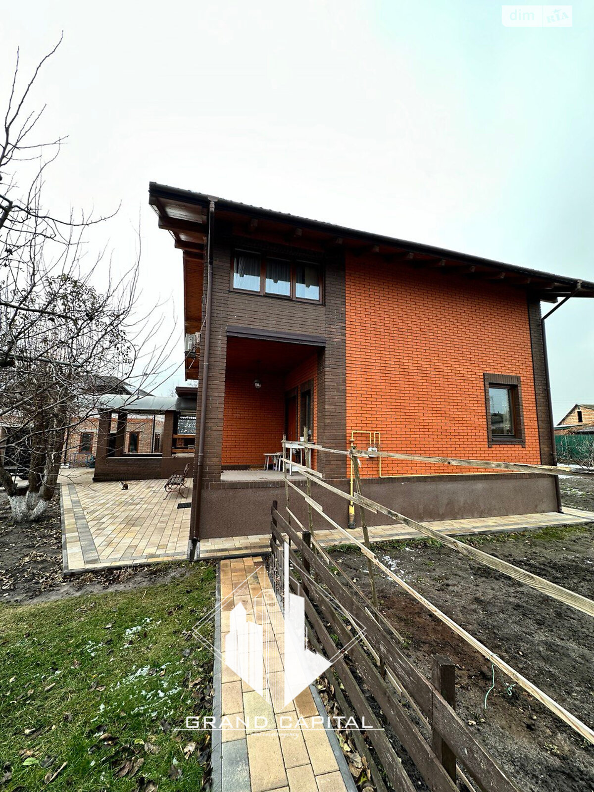 двоповерховий будинок з верандою, 234.3 кв. м, цегла. Продаж у Переяславі-Хмельницькому фото 1 двоповерховий будинок з верандою, 234.3 кв. м, цегла. Продаж у Переяславі-Хмельницькому фото 1
