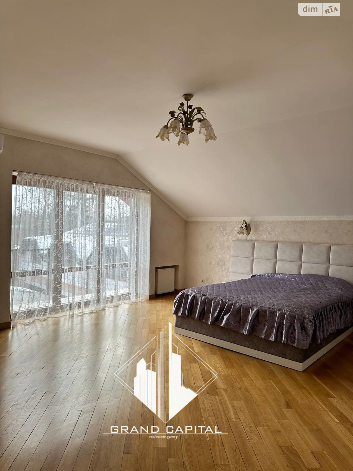 двоповерховий будинок з верандою, 234.3 кв. м, цегла. Продаж у Переяславі-Хмельницькому фото 1 двоповерховий будинок з верандою, 234.3 кв. м, цегла. Продаж у Переяславі-Хмельницькому фото 1