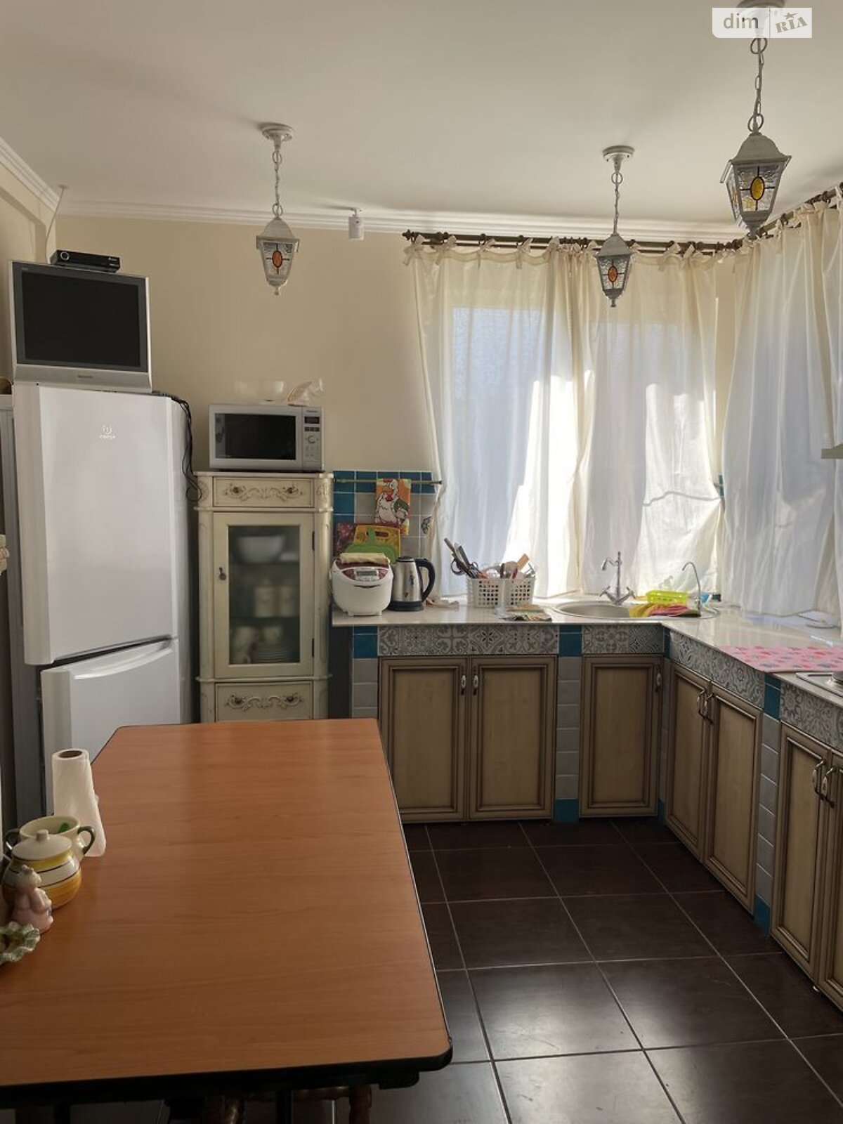 двухэтажный дом с гаражом, 140 кв. м, кирпич. Продажа в Переяславе-Хмельницком фото 1 двухэтажный дом с гаражом, 140 кв. м, кирпич. Продажа в Переяславе-Хмельницком фото 1