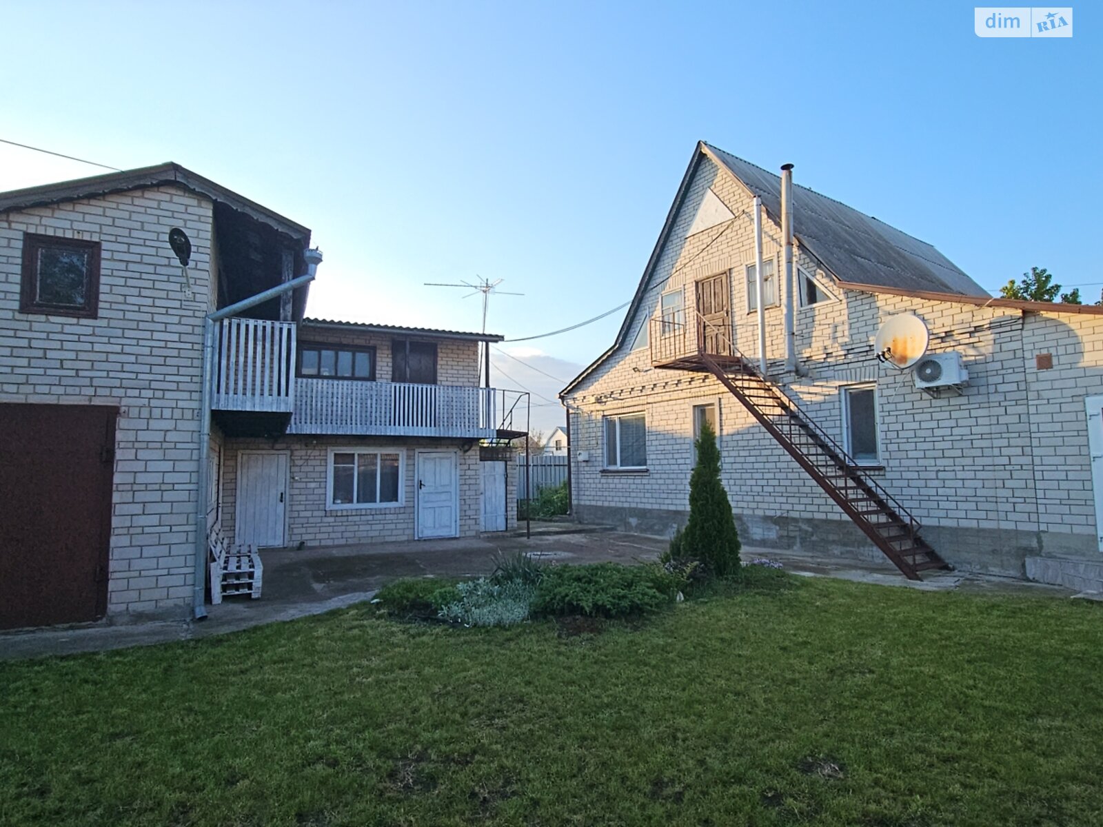 одноэтажный дом с верандой, 95.8 кв. м, кирпич. Продажа в Переяславе фото 1 одноэтажный дом с верандой, 95.8 кв. м, кирпич. Продажа в Переяславе фото 1