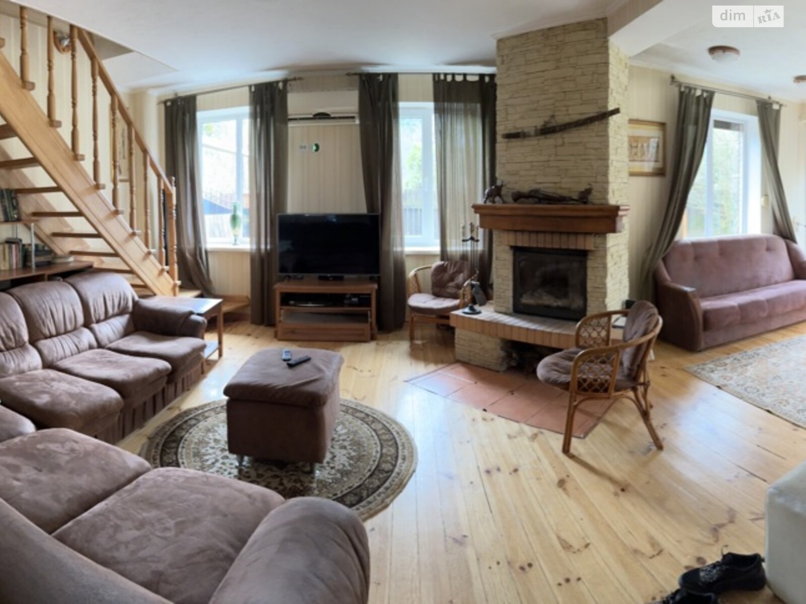 двоповерховий будинок з верандою, 150 кв. м, цегла. Продаж у Переяславі фото 1 двоповерховий будинок з верандою, 150 кв. м, цегла. Продаж у Переяславі фото 1