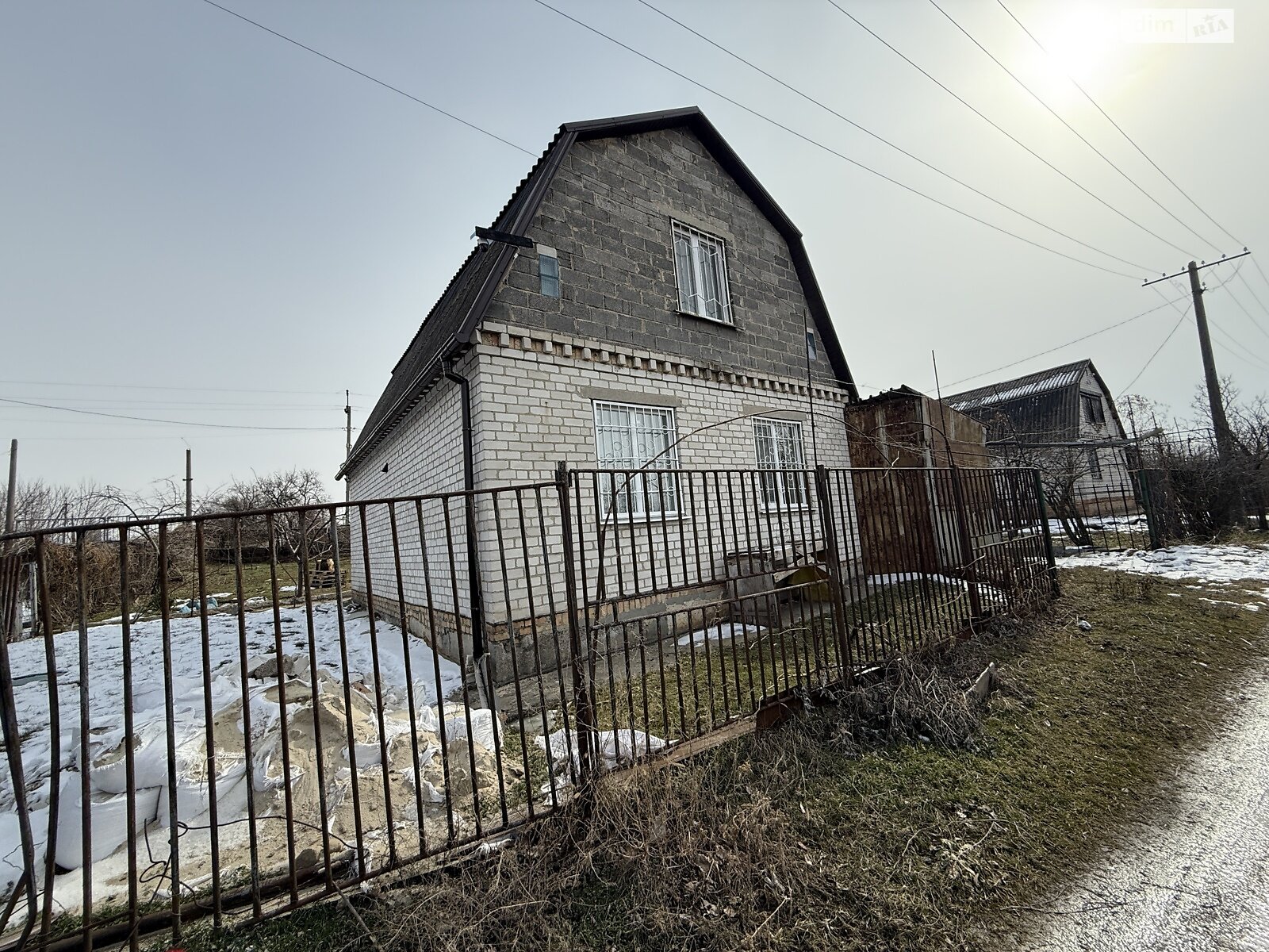 двухэтажный дом с верандой, 87 кв. м, кирпич силикатный. Продажа в Перше Травня фото 1 двухэтажный дом с верандой, 87 кв. м, кирпич силикатный. Продажа в Перше Травня фото 1