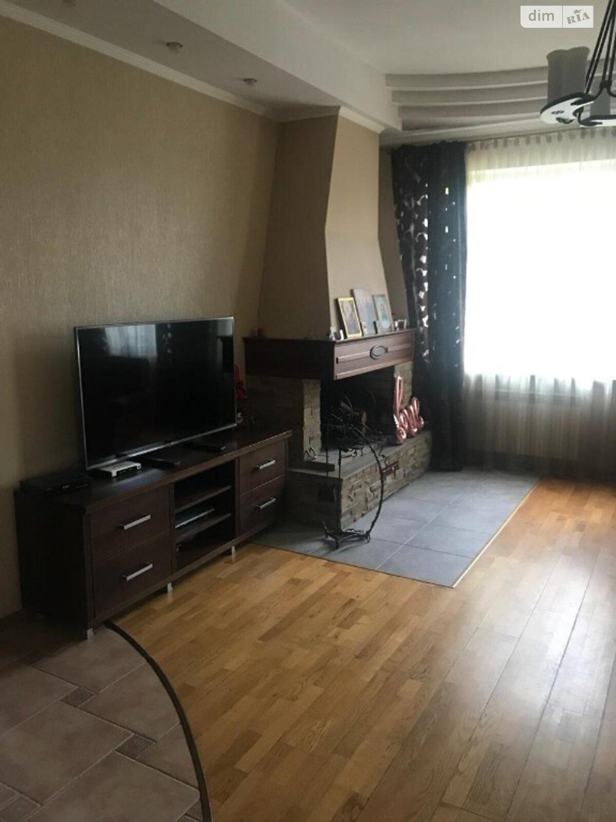 двухэтажный дом с балконом, 350 кв. м, кирпич. Продажа в Песчанке фото 1