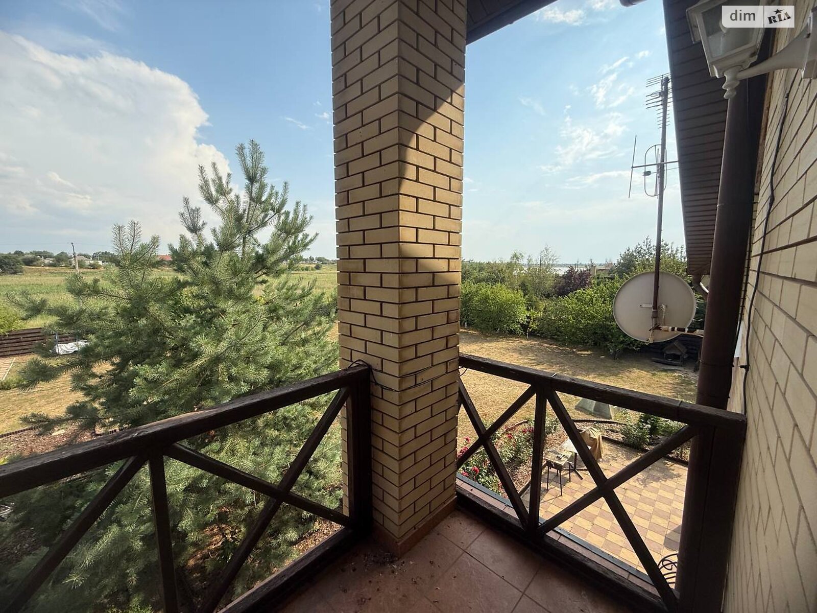 двухэтажный дом с верандой, 223 кв. м, кирпич. Продажа в Песчанке фото 1 двухэтажный дом с верандой, 223 кв. м, кирпич. Продажа в Песчанке фото 1