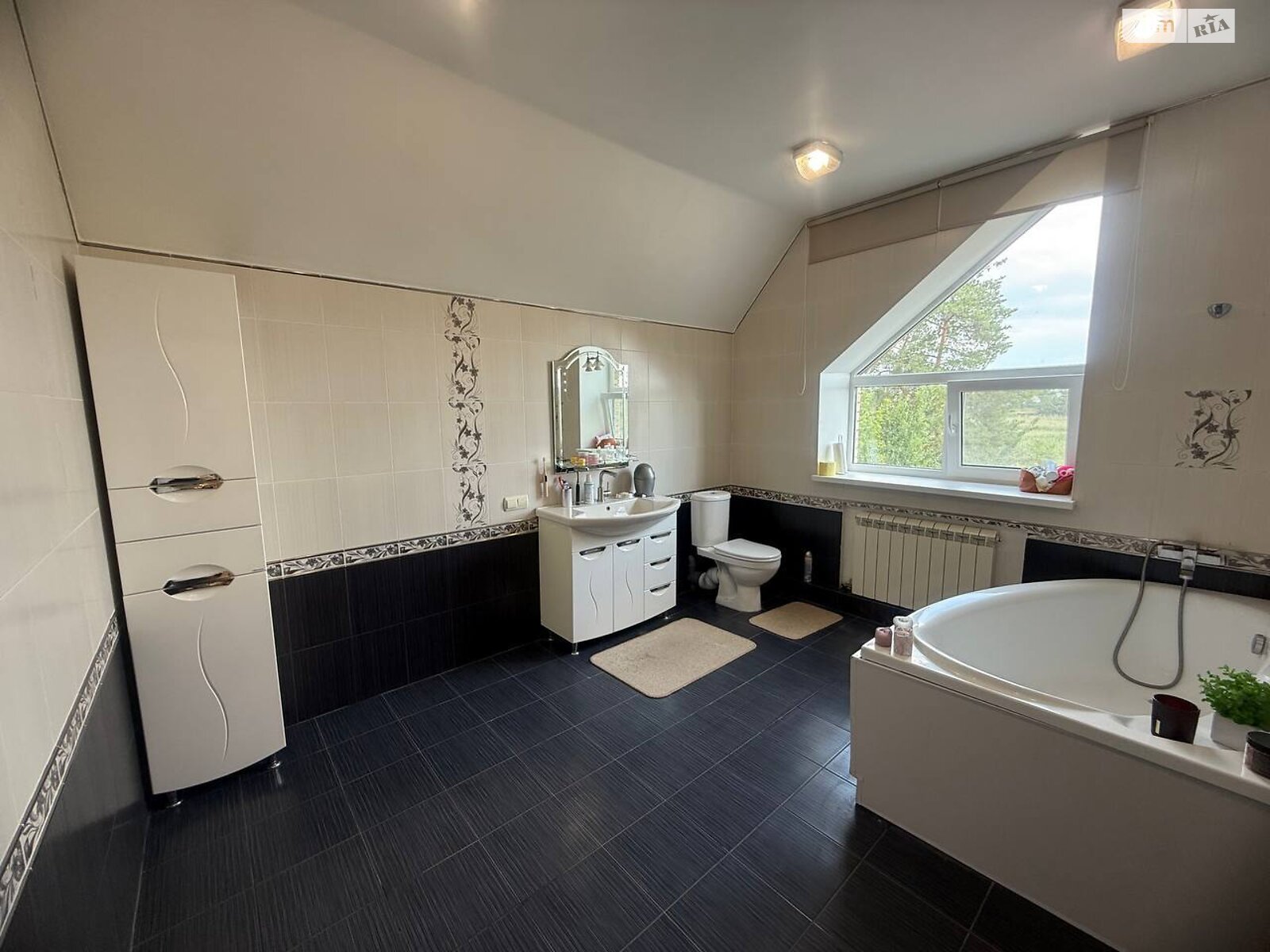 двухэтажный дом с верандой, 223 кв. м, кирпич. Продажа в Песчанке фото 1 двухэтажный дом с верандой, 223 кв. м, кирпич. Продажа в Песчанке фото 1