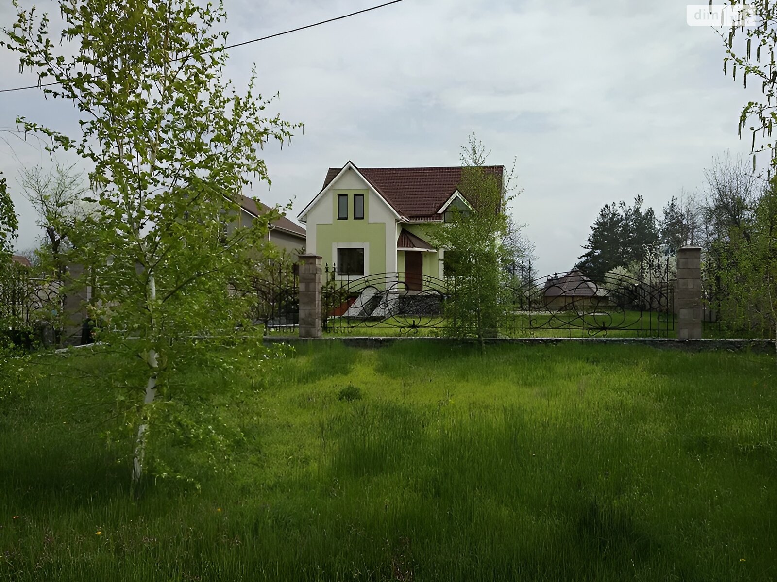 двухэтажный дом с гаражом, 275 кв. м, кирпич. Продажа в Песчанке фото 1 двухэтажный дом с гаражом, 275 кв. м, кирпич. Продажа в Песчанке фото 1