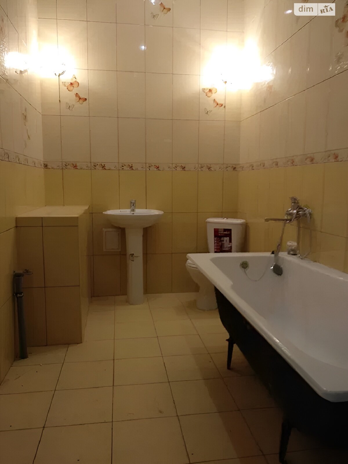 двухэтажный дом с гаражом, 275 кв. м, кирпич. Продажа в Песчанке фото 1 двухэтажный дом с гаражом, 275 кв. м, кирпич. Продажа в Песчанке фото 1