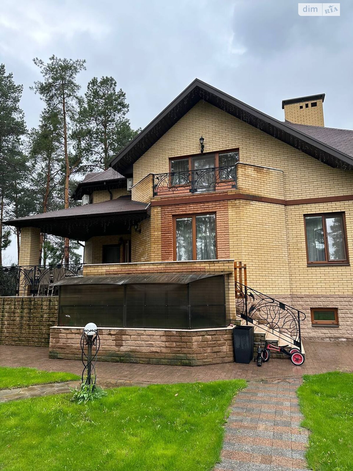 двоповерховий будинок з балконом, 346.8 кв. м, цегла. Продаж у Піщанці фото 1 двоповерховий будинок з балконом, 346.8 кв. м, цегла. Продаж у Піщанці фото 1