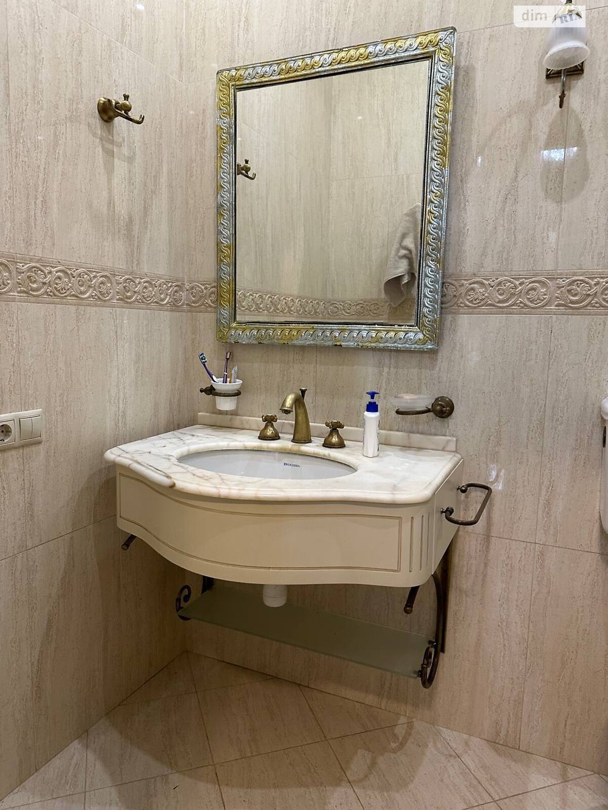 двоповерховий будинок з балконом, 346.8 кв. м, цегла. Продаж у Піщанці фото 1 двоповерховий будинок з балконом, 346.8 кв. м, цегла. Продаж у Піщанці фото 1