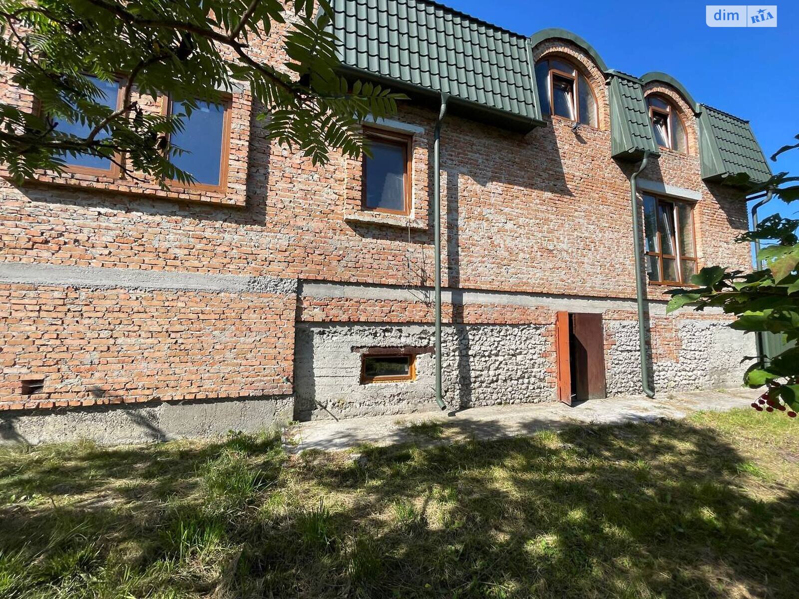 двоповерховий будинок, 420 кв. м, цегла. Продаж у Петрикові фото 1 двоповерховий будинок, 420 кв. м, цегла. Продаж у Петрикові фото 1