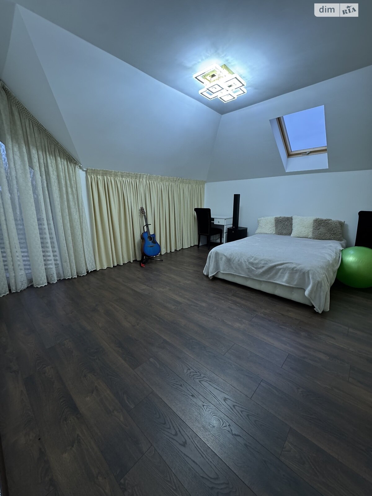 двоповерховий будинок з гаражем, 180 кв. м, кирпич. Продаж у Петрикові фото 1 двоповерховий будинок з гаражем, 180 кв. м, кирпич. Продаж у Петрикові фото 1