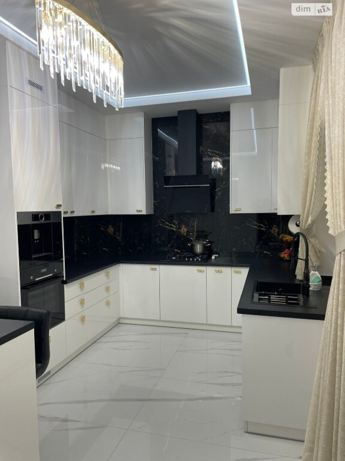 двоповерховий будинок з верандою, 180 кв. м, цегла. Продаж у Петрикові фото 1 двоповерховий будинок з верандою, 180 кв. м, цегла. Продаж у Петрикові фото 1