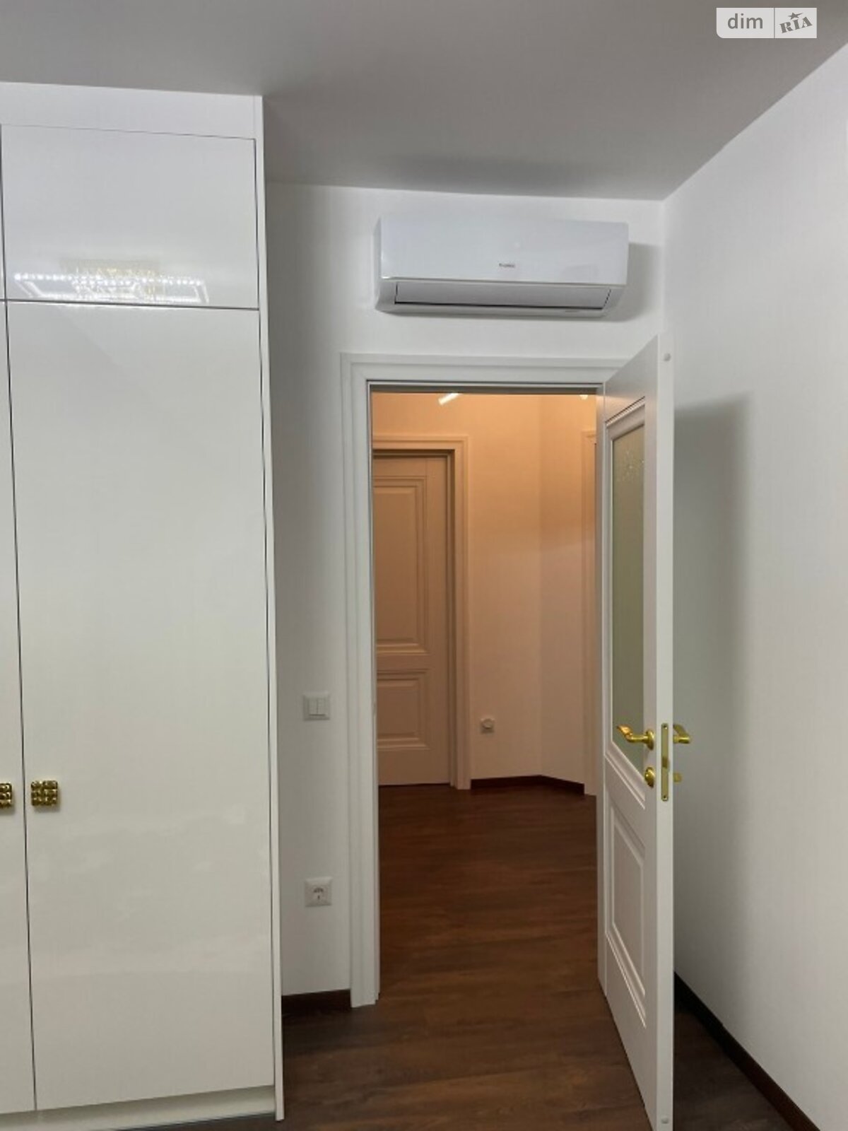 двоповерховий будинок з верандою, 180 кв. м, цегла. Продаж у Петрикові фото 1 двоповерховий будинок з верандою, 180 кв. м, цегла. Продаж у Петрикові фото 1