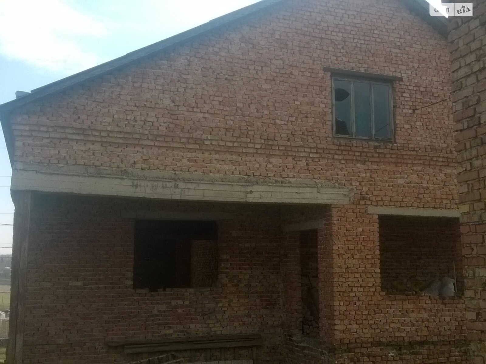 трехэтажный дом, 200 кв. м, кирпич. Продажа в Петрикове фото 1 трехэтажный дом, 200 кв. м, кирпич. Продажа в Петрикове фото 1