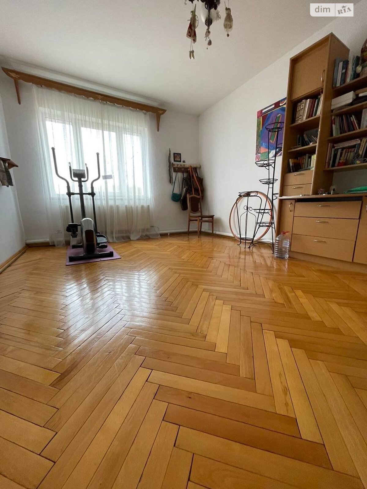 триповерховий будинок бесідка, 200 кв. м, цегла. Продаж у Петрикові фото 1 триповерховий будинок бесідка, 200 кв. м, цегла. Продаж у Петрикові фото 1