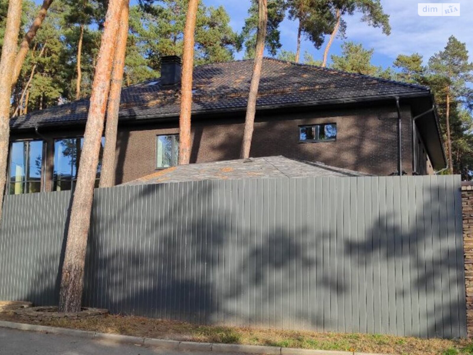 двухэтажный дом с гаражом, 600 кв. м, кирпич. Продажа в Петропавловской Борщаговке фото 1 двухэтажный дом с гаражом, 600 кв. м, кирпич. Продажа в Петропавловской Борщаговке фото 1