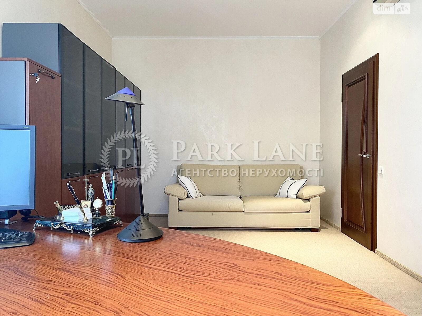 триповерховий будинок з гаражем, 460.1 кв. м, цегла. Продаж у Петропавлівській Борщагівці фото 1