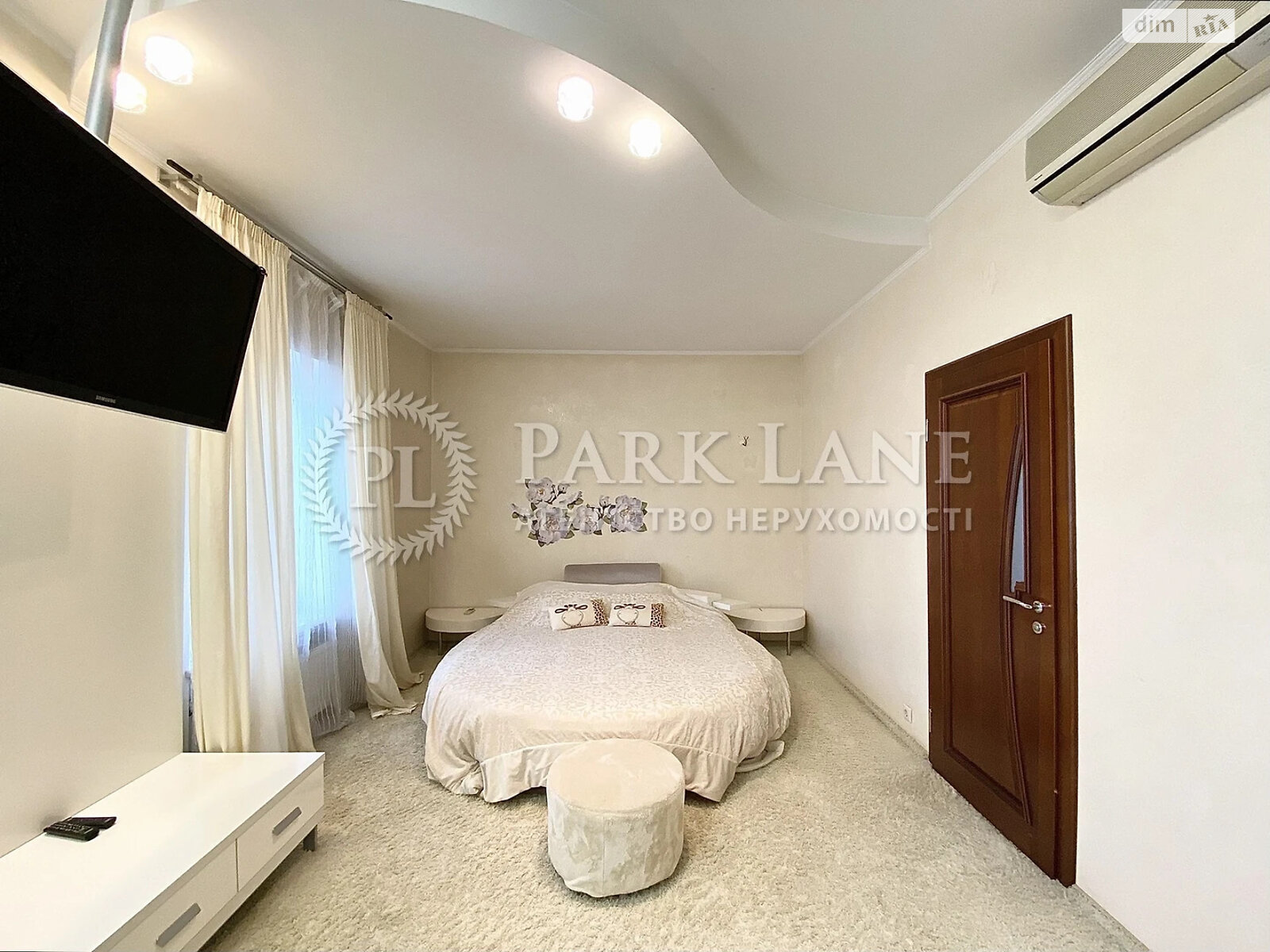 триповерховий будинок з гаражем, 460.1 кв. м, цегла. Продаж у Петропавлівській Борщагівці фото 1