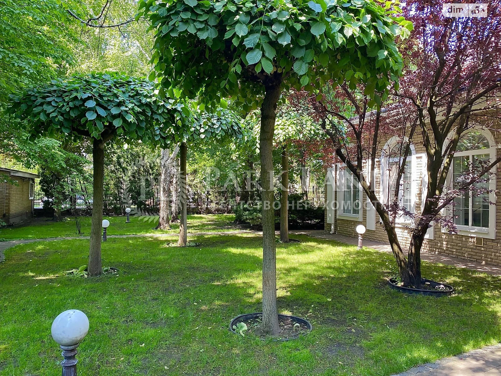 триповерховий будинок з гаражем, 460.1 кв. м, цегла. Продаж у Петропавлівській Борщагівці фото 1