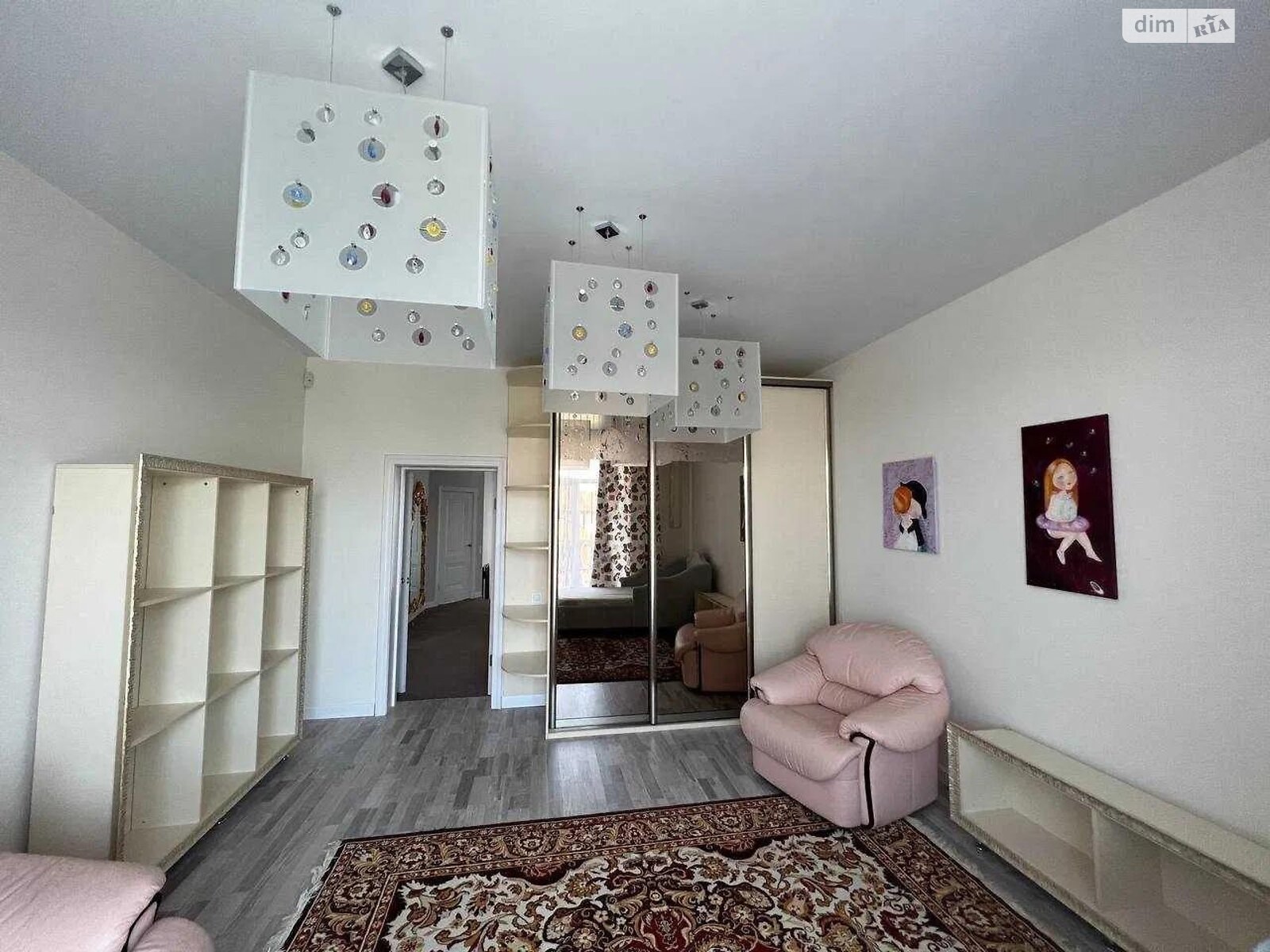 двухэтажный дом с гаражом, 677 кв. м, кирпич. Продажа в Петропавловской Борщаговке фото 1 двухэтажный дом с гаражом, 677 кв. м, кирпич. Продажа в Петропавловской Борщаговке фото 1