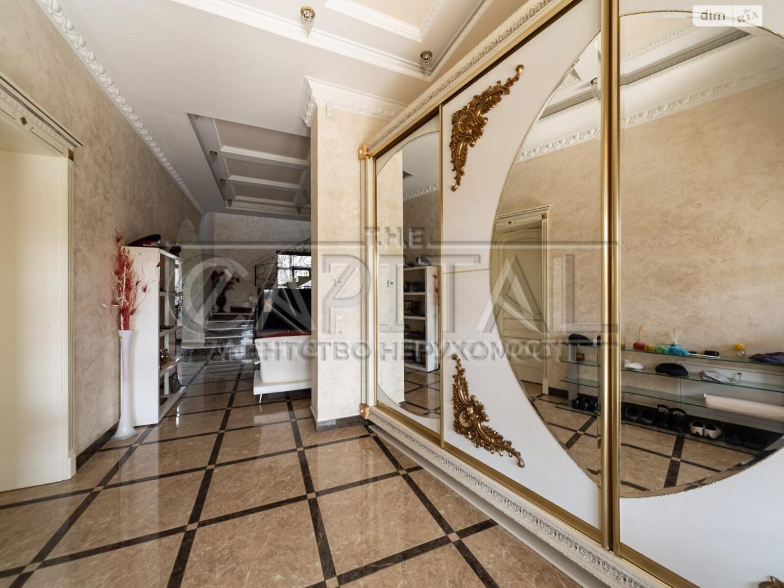 трехэтажный дом с гаражом, 400 кв. м, кирпич. Продажа в Петропавловской Борщаговке фото 1 трехэтажный дом с гаражом, 400 кв. м, кирпич. Продажа в Петропавловской Борщаговке фото 1