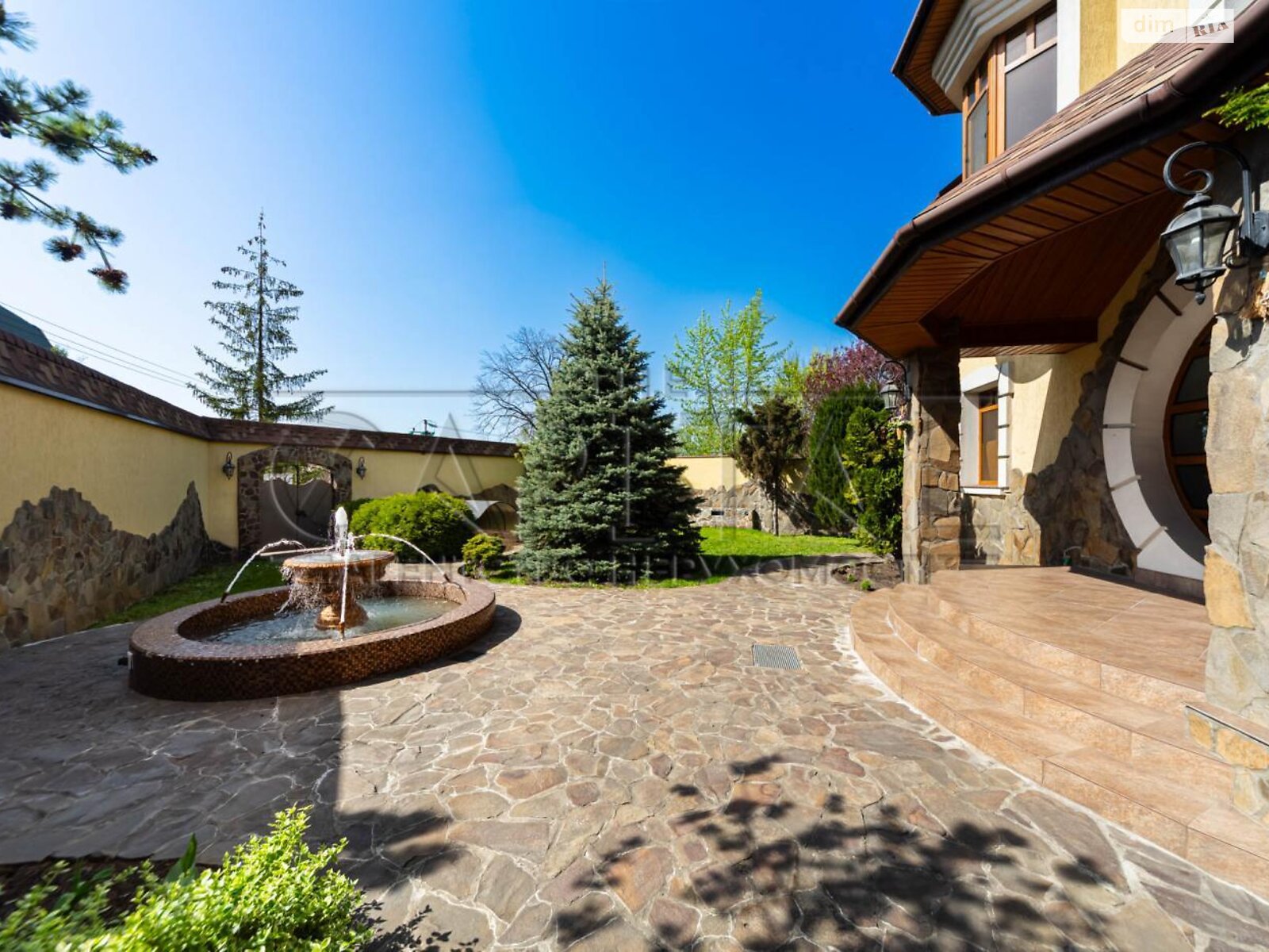 двоповерховий будинок з гаражем, 393.4 кв. м, цегла. Продаж у Петропавлівській Борщагівці фото 1 двоповерховий будинок з гаражем, 393.4 кв. м, цегла. Продаж у Петропавлівській Борщагівці фото 1