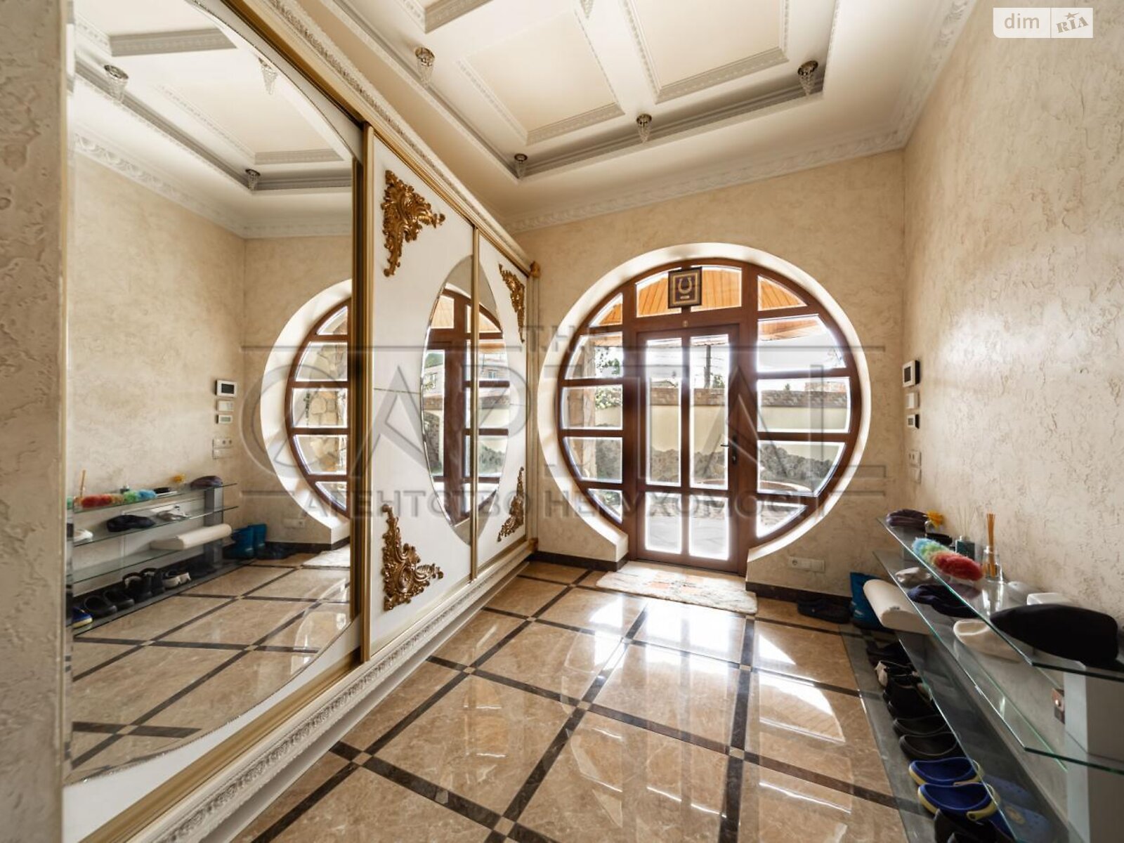 двоповерховий будинок з гаражем, 393.4 кв. м, цегла. Продаж у Петропавлівській Борщагівці фото 1 двоповерховий будинок з гаражем, 393.4 кв. м, цегла. Продаж у Петропавлівській Борщагівці фото 1