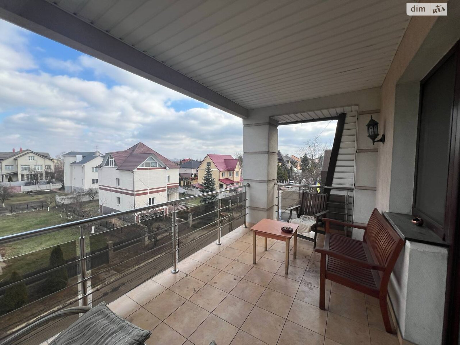 трехэтажный дом с верандой, 773.2 кв. м, кирпич. Продажа в Петропавловской Борщаговке фото 1 трехэтажный дом с верандой, 773.2 кв. м, кирпич. Продажа в Петропавловской Борщаговке фото 1