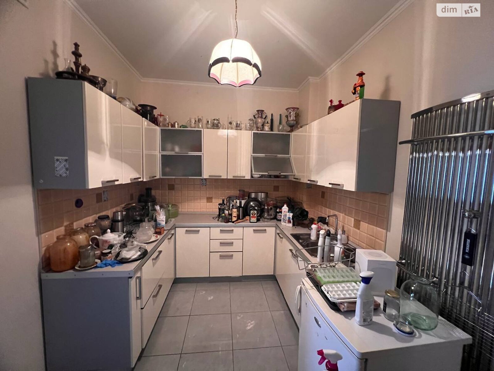 трехэтажный дом с верандой, 773.2 кв. м, кирпич. Продажа в Петропавловской Борщаговке фото 1 трехэтажный дом с верандой, 773.2 кв. м, кирпич. Продажа в Петропавловской Борщаговке фото 1