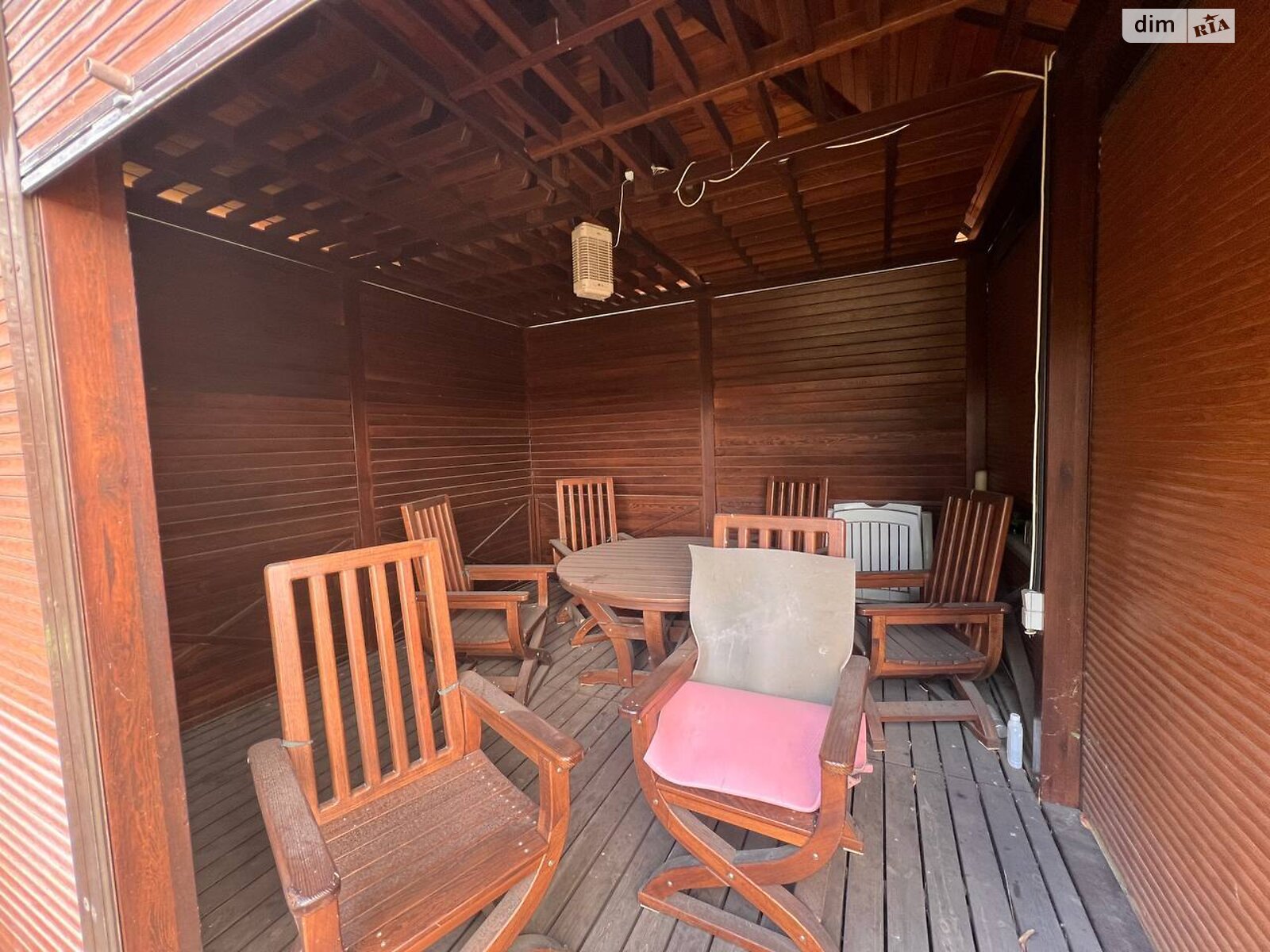 трехэтажный дом с верандой, 773.2 кв. м, кирпич. Продажа в Петропавловской Борщаговке фото 1 трехэтажный дом с верандой, 773.2 кв. м, кирпич. Продажа в Петропавловской Борщаговке фото 1