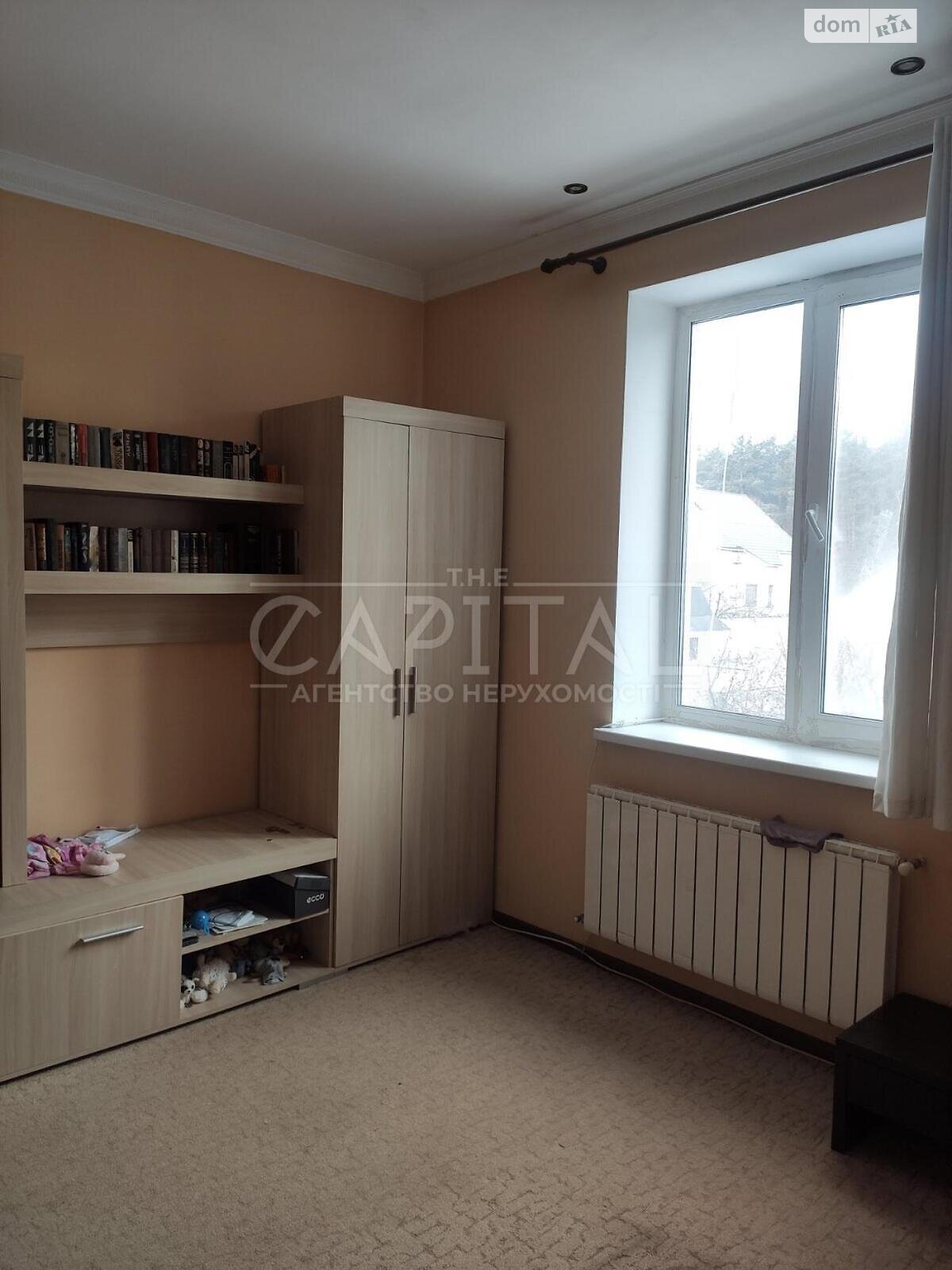 трехэтажный дом, 250 кв. м, кирпич. Продажа в Петропавловской Борщаговке фото 1