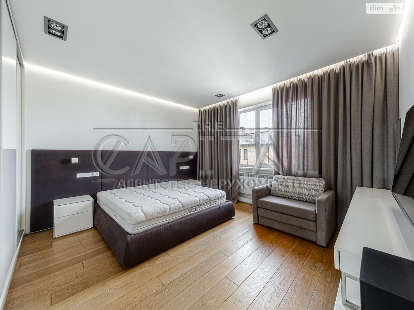двоповерховий будинок з ремонтом, 140.7 кв. м, цегла. Продаж у Петропавлівській Борщагівці фото 1 двоповерховий будинок з ремонтом, 140.7 кв. м, цегла. Продаж у Петропавлівській Борщагівці фото 1