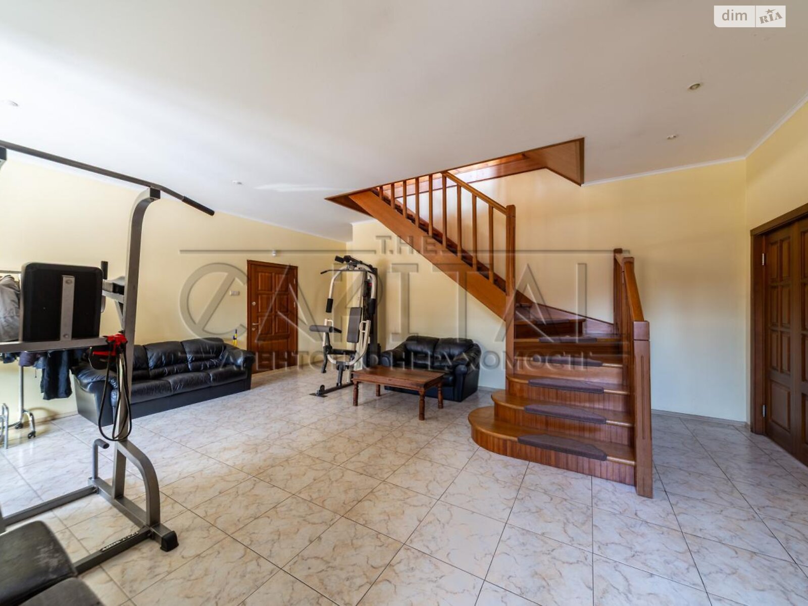 триповерховий будинок з гаражем, 450 кв. м, кирпич. Продаж у Петропавлівській Борщагівці фото 1 триповерховий будинок з гаражем, 450 кв. м, кирпич. Продаж у Петропавлівській Борщагівці фото 1
