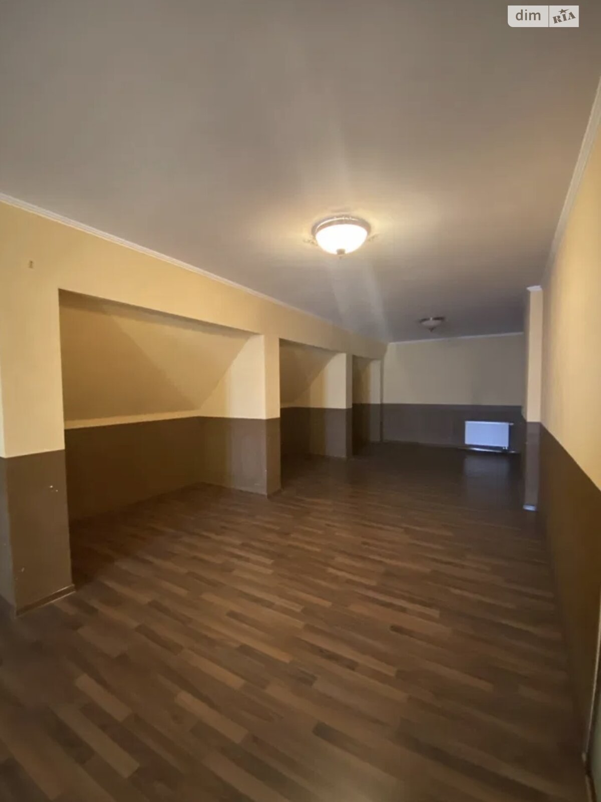 трехэтажный дом с гаражом, 353 кв. м, монолитно-блочный. Продажа в Петропавловской Борщаговке фото 1 трехэтажный дом с гаражом, 353 кв. м, монолитно-блочный. Продажа в Петропавловской Борщаговке фото 1
