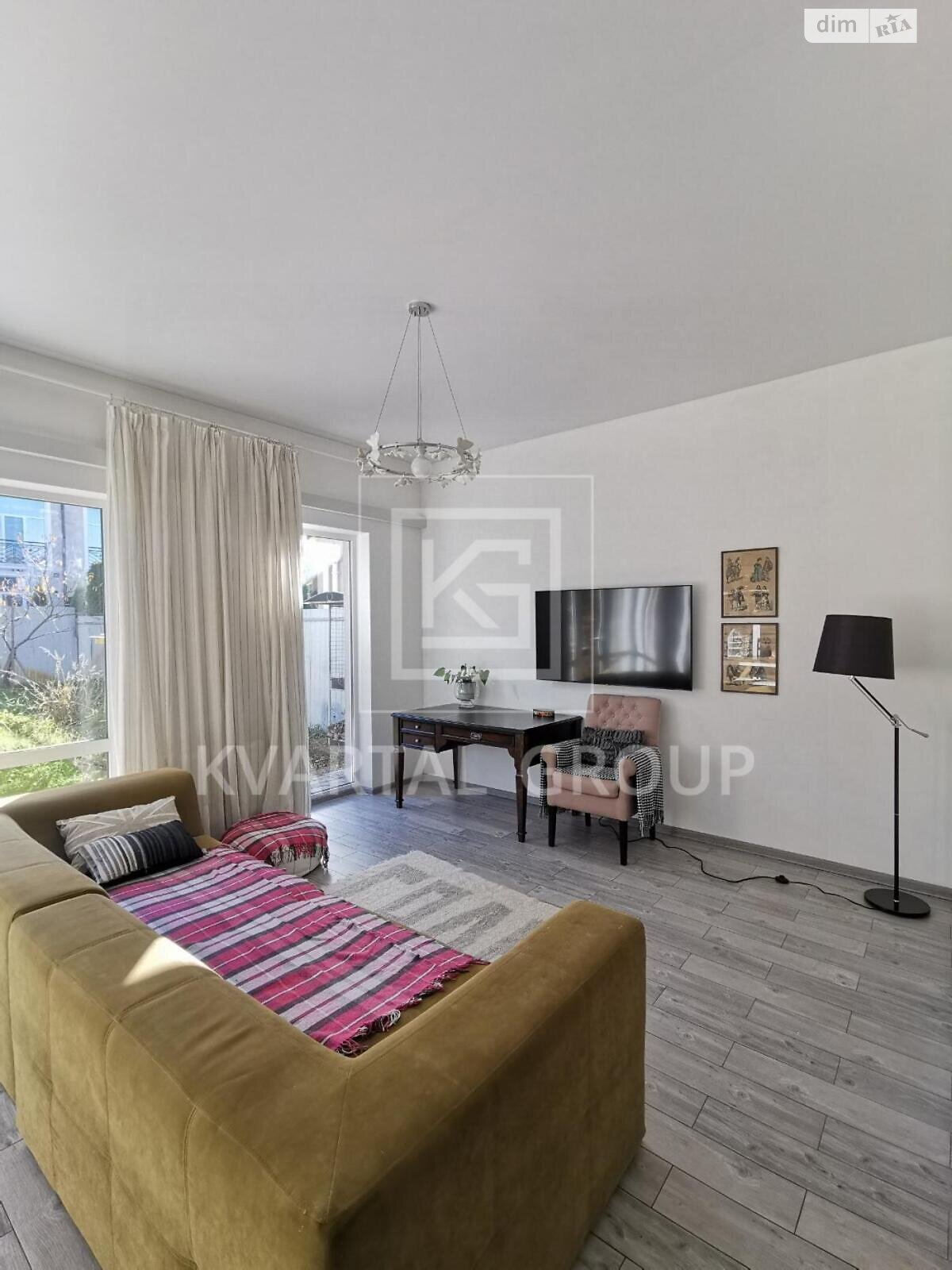 двоповерховий будинок з ремонтом, 156.2 кв. м, цегла. Продаж у Петропавлівській Борщагівці фото 1 двоповерховий будинок з ремонтом, 156.2 кв. м, цегла. Продаж у Петропавлівській Борщагівці фото 1