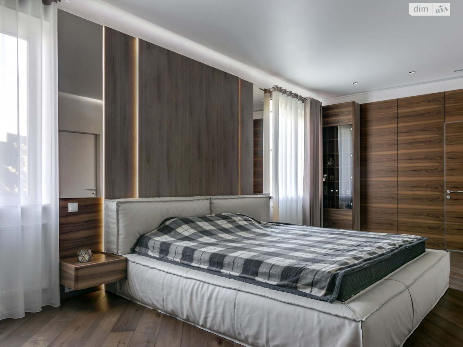 двоповерховий будинок з верандою, 211.8 кв. м, цегла. Продаж у Петропавлівській Борщагівці фото 1 двоповерховий будинок з верандою, 211.8 кв. м, цегла. Продаж у Петропавлівській Борщагівці фото 1