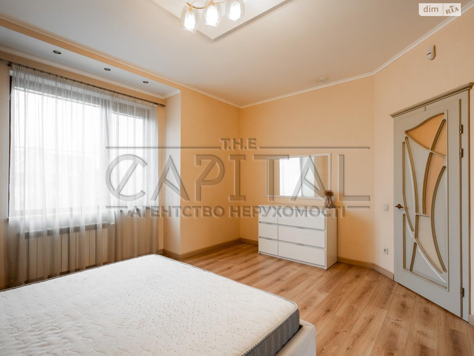 двухэтажный дом с гаражом, 307 кв. м, кирпич. Продажа в Петропавловской Борщаговке фото 1 двухэтажный дом с гаражом, 307 кв. м, кирпич. Продажа в Петропавловской Борщаговке фото 1