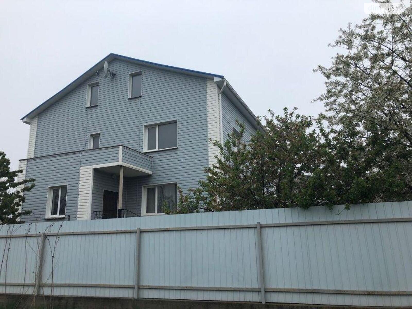трехэтажный дом, 467.6 кв. м, газобетон. Продажа в Петровском (нов. Святопетровском) фото 1