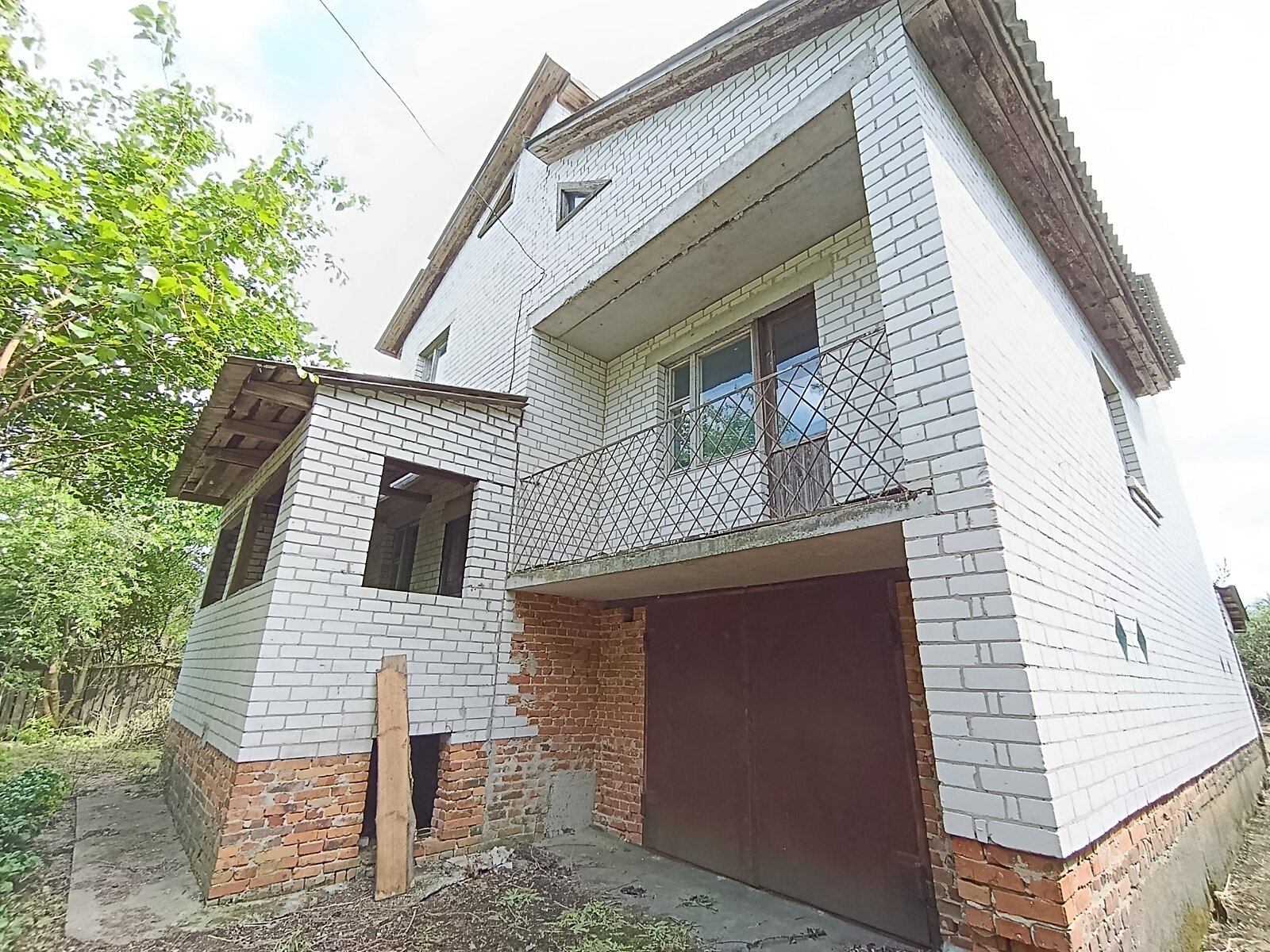 двухэтажный дом с гаражом, 171 кв. м, кирпич. Продажа в Петрушине фото 1 двухэтажный дом с гаражом, 171 кв. м, кирпич. Продажа в Петрушине фото 1