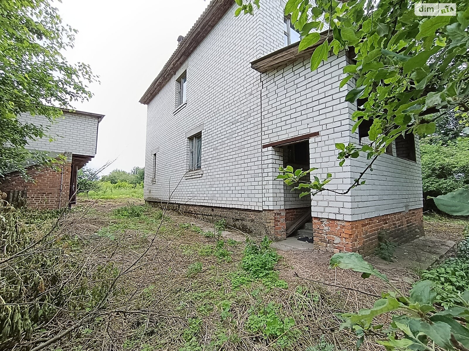 двухэтажный дом с гаражом, 171 кв. м, кирпич. Продажа в Петрушине фото 1 двухэтажный дом с гаражом, 171 кв. м, кирпич. Продажа в Петрушине фото 1