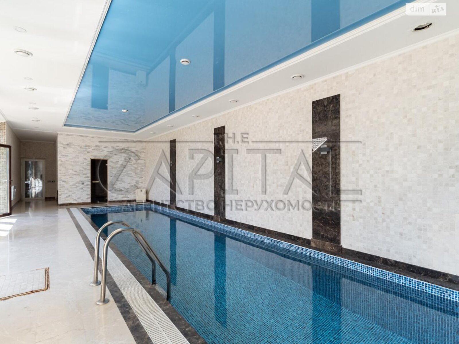 двухэтажный дом с верандой, 227.5 кв. м, кирпич. Продажа в Петрушках фото 1 двухэтажный дом с верандой, 227.5 кв. м, кирпич. Продажа в Петрушках фото 1