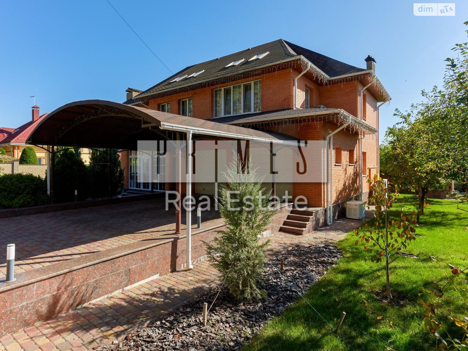 двухэтажный дом с верандой, 335.5 кв. м, кирпич. Продажа в Петрушках фото 1