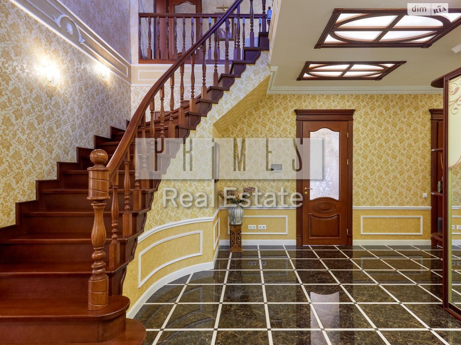 двухэтажный дом с верандой, 335.5 кв. м, кирпич. Продажа в Петрушках фото 1